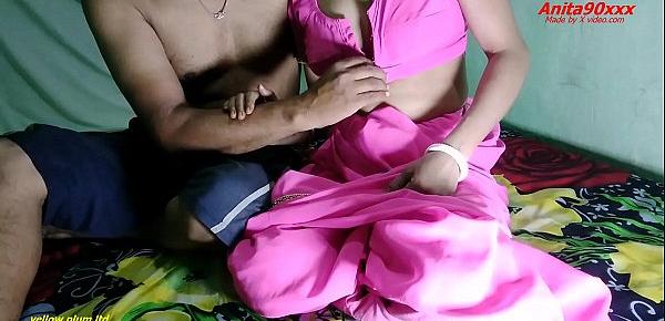  Sexy Indian Anita bhabi ki chudai pink saree me